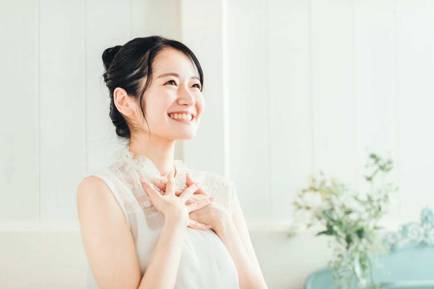 銀歯が恥ずかしい～銀歯をセラミックに交換して、健康で美しい口もとに